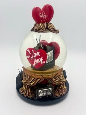 I LOVE LUCY 50TH Anniversary Musical Water Globe Snow Globe Collectible TV